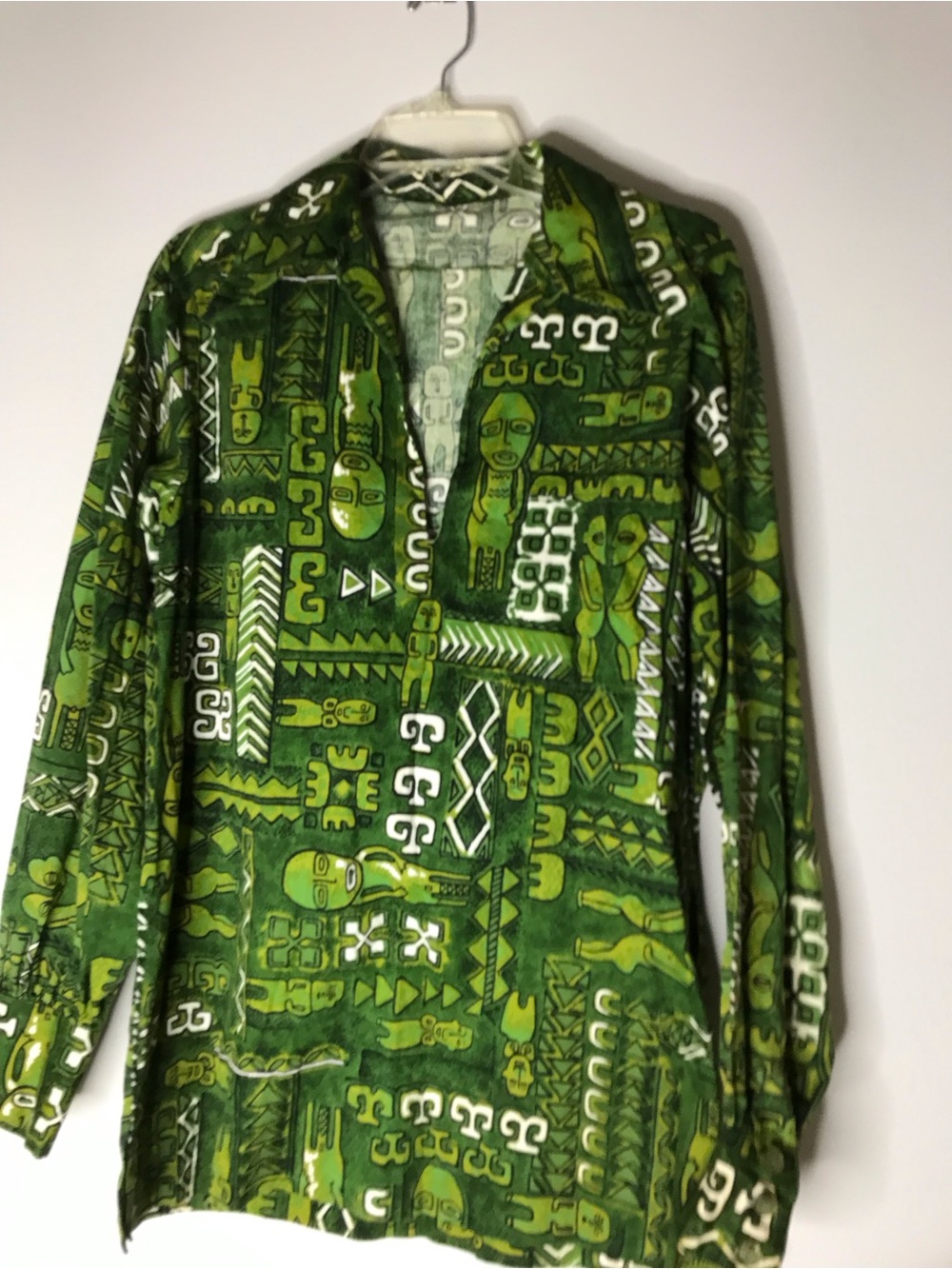 Vintage 1960’s Men's Handmade Barkcloth Green Tiki Patterned Shirt